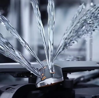 QuadWash™ cleans your dishes from all angles.