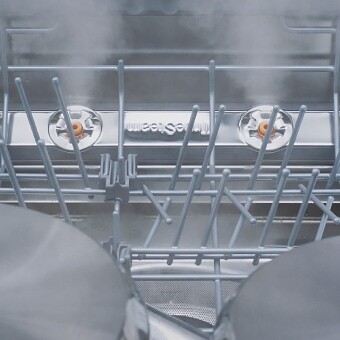 Less spot and clean dishes